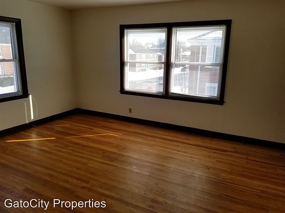 3rd image of 7519 W Center St APT 18