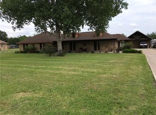 114 Cole Rd, Red Oak, TX 75154