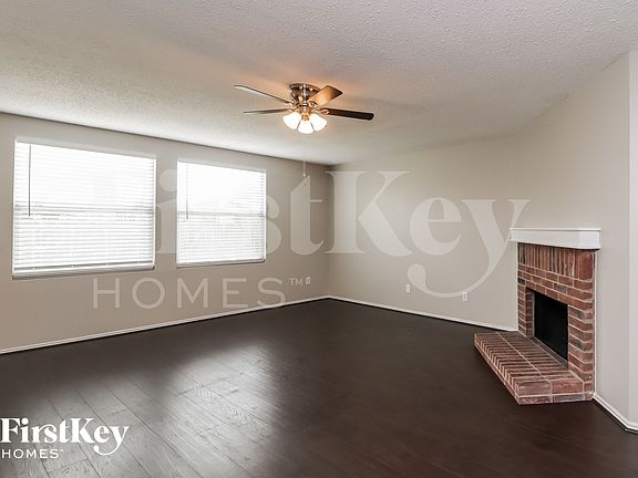 2nd image of 3825 Foxhound Ln