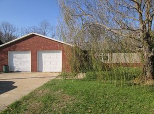 414 S State St, Markleville, IN 46056