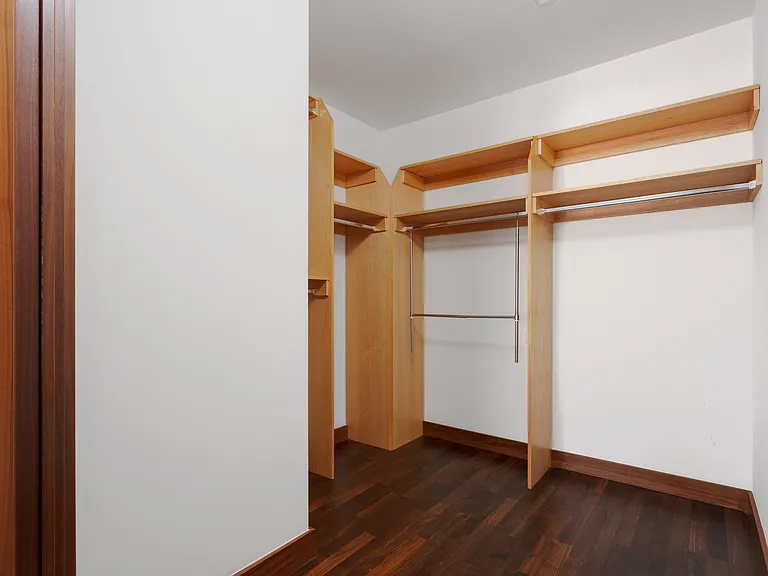 400 5th Ave #52F — Photo 17