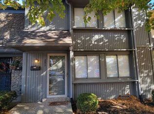 2911 Six Mile Ln, Louisville, KY 40220