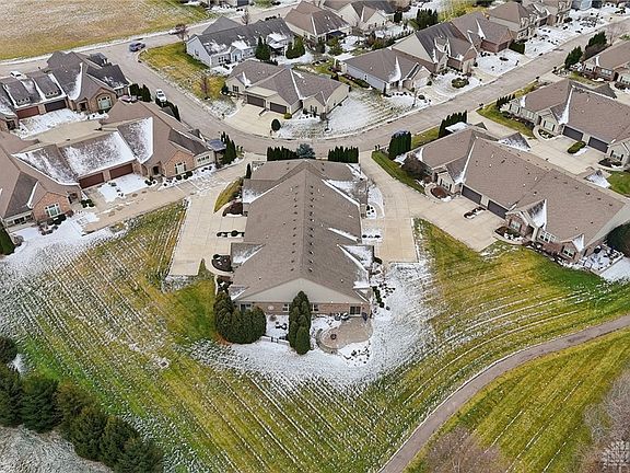 4th image of 1420 Bourdeaux Way