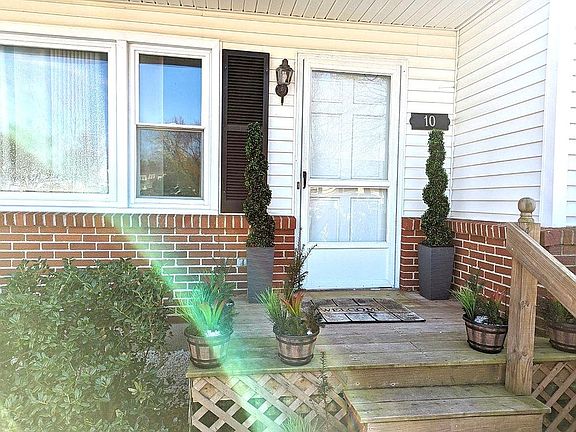 Entrance, new stairs