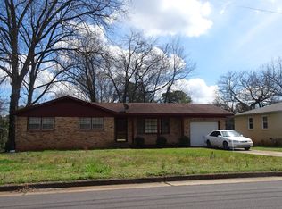 2115 Laverne Dr NW, Huntsville, AL 35810