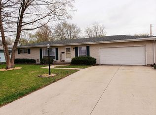 280 Pfitzer Dr, Bradley, IL 60915