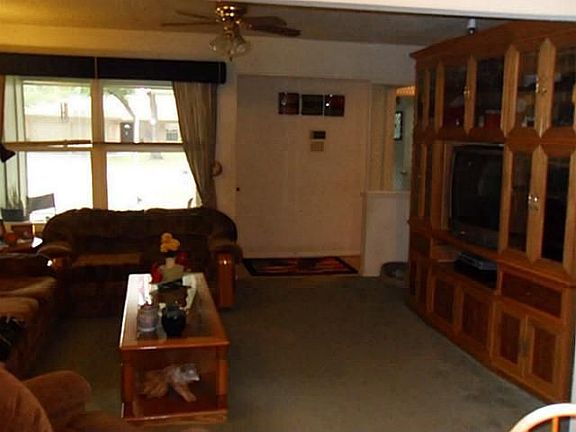 4th image of 13241 Shahan Dr