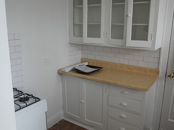 2nd image of 6226-32 W Cermak Rd #2144-E2