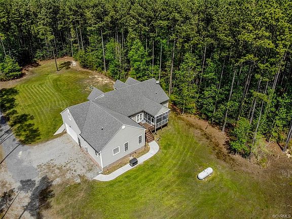 3rd image of 16335 James River Dr