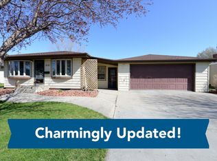 310 Maple Dr, Mapleton, ND 58059