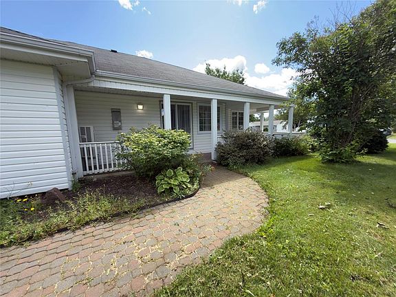 5th image of 23 Ireland Drive