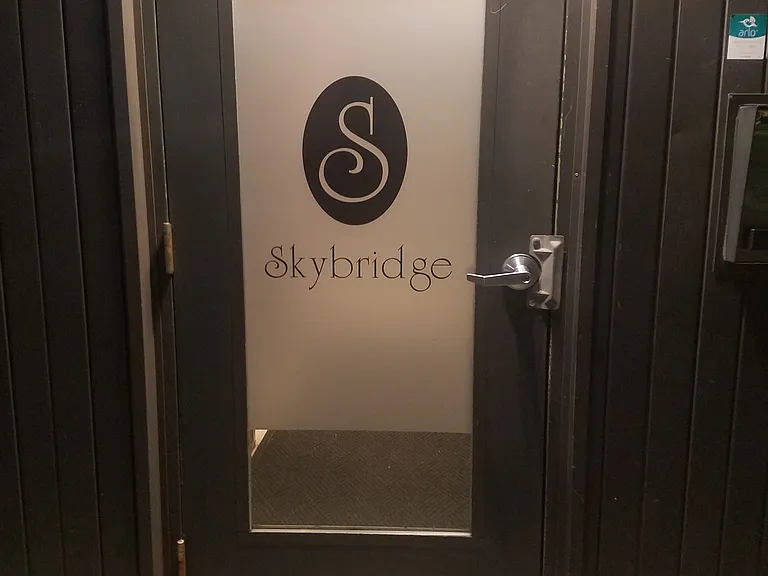630 Calvert St #207 — Photo 3