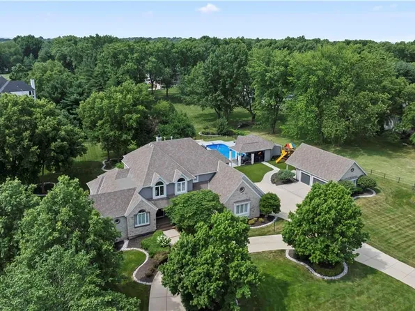 11601 W 148th St, Overland Park, KS 66221