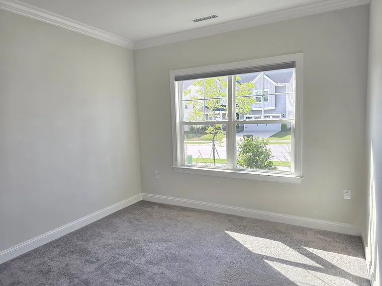 202 Trailing Bluff Way — Photo 3