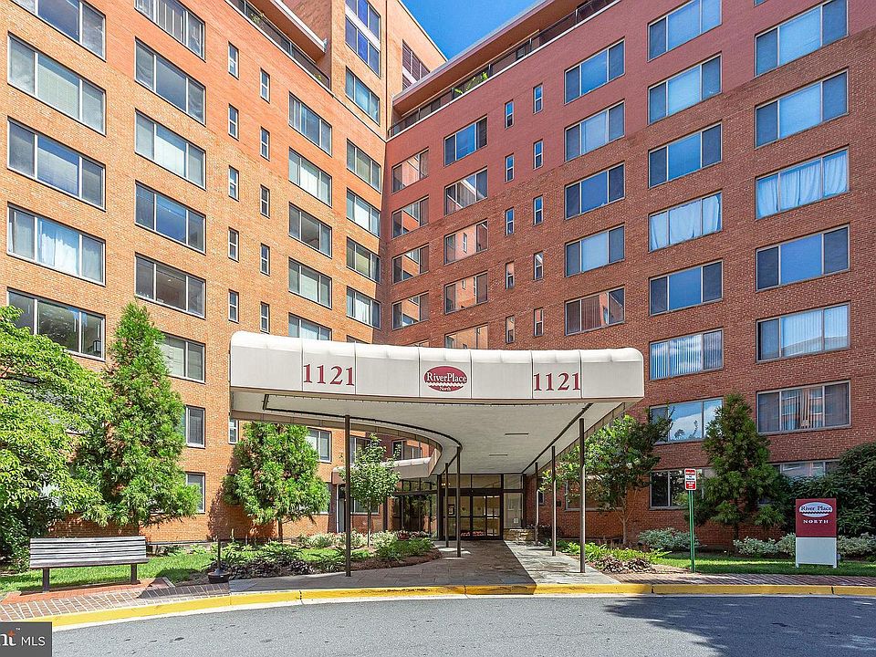 1st image of 1121 Arlington Blvd APT 642