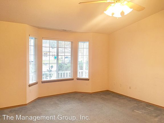 3rd image of 7613 NE 152nd Ct