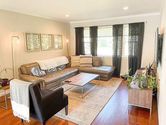 Living Rooom