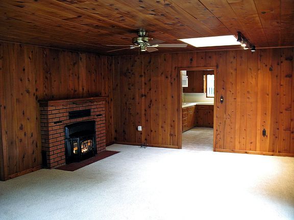 Living Room w/Fireplace Insert