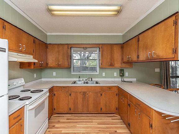 5th image of 3525 Oakcalla Dr