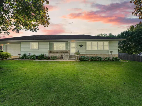 491 S Main St, Markesan, WI 53946