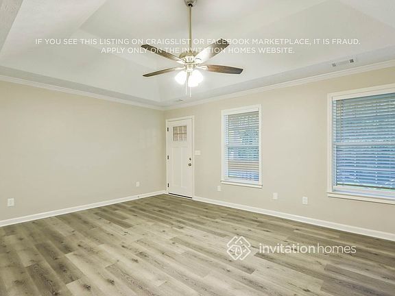 4th image of 415 Cambridge Way