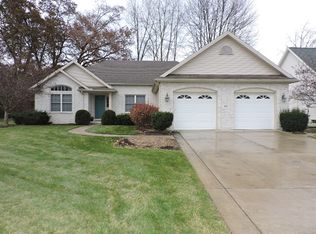 43 Beachfront Ct, Holland, OH 43528