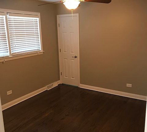 4th image of 10451 S Saint Louis Ave