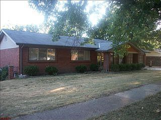 1st image of 2828 Foxfire Dr