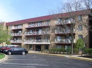5450 Astor Ln APT 308, Rolling Meadows, IL 60008