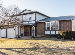 548 Pauline Ave, Buffalo Grove, IL 60089