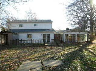 817 Eaglewood Dr, Zionsville, IN 46077