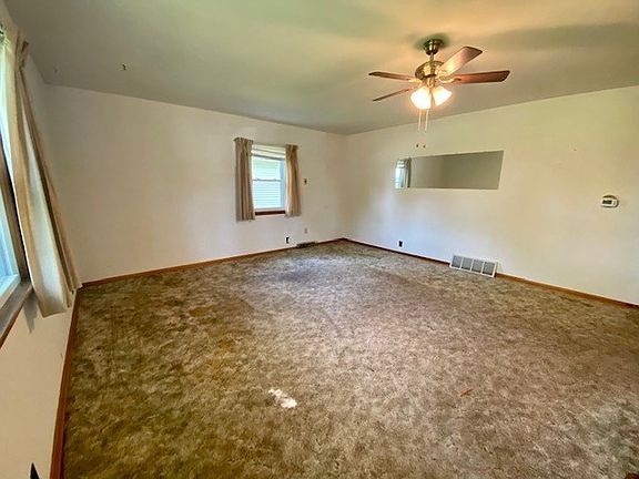 4th image of 1708 Cottage Grove Pl