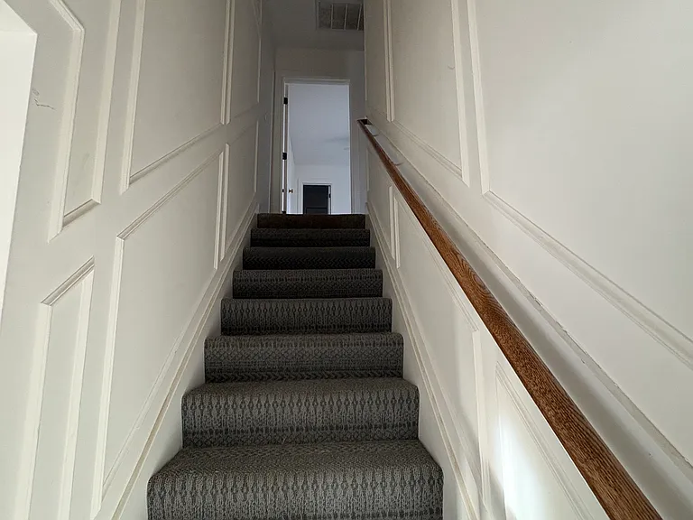 2105 W Easton St — Photo 10