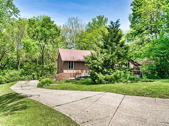 4th image of 6155 Millbank Dr