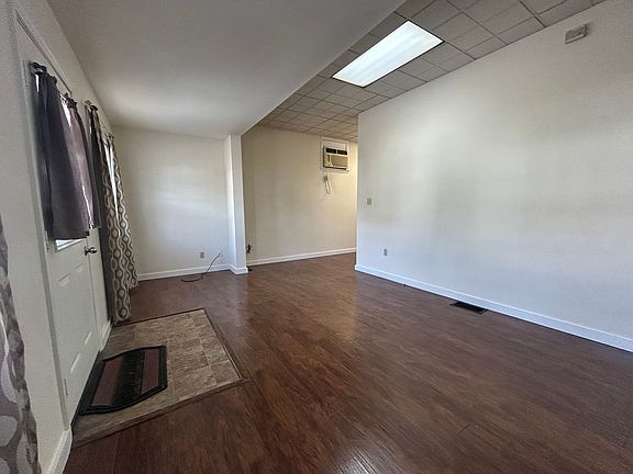 3rd image of 614 Stewart Ave #A