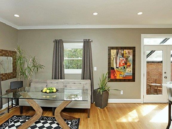 2nd image of 108 N Ashland Ave