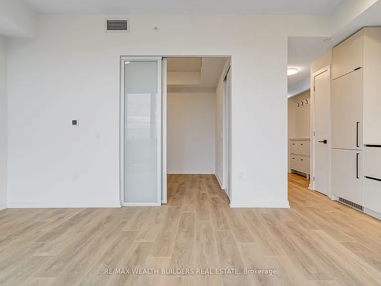 1285 Dupont St #2407 — Photo 11