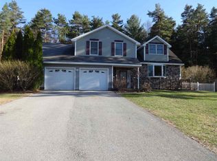 76 Wineberry Ln, Malta, NY 12020