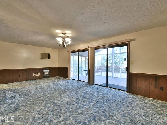 5th image of 752 Shoal Creek Xing