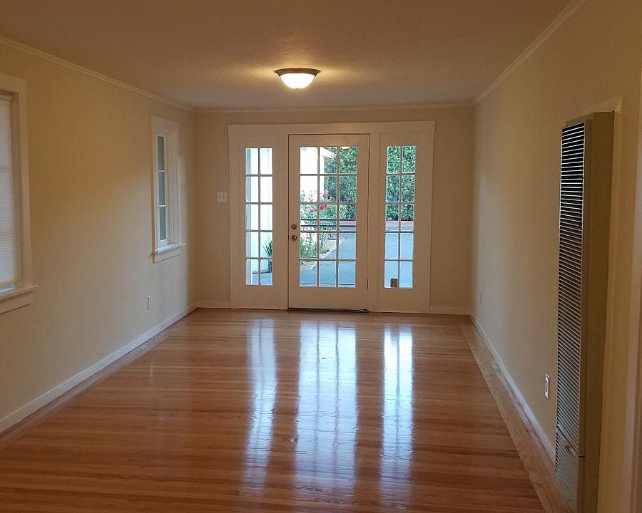 1st image of 982 Bonita Ave #B