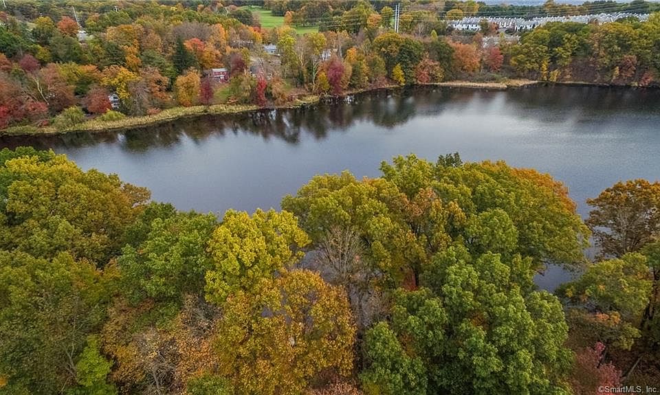 660 Lakeside Blvd W, Waterbury, CT 06708 Zillow