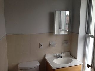 2nd image of 371 Columbia St APT 3R