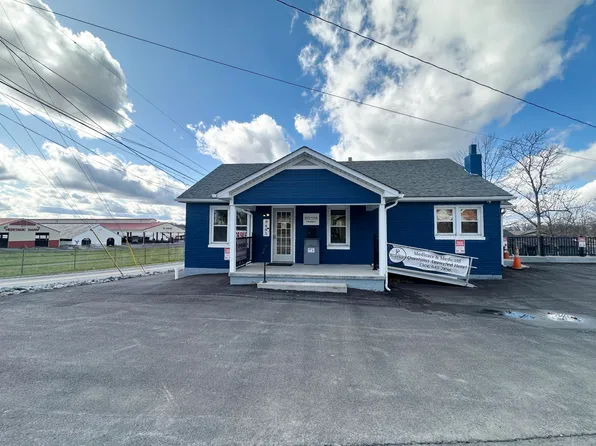 9485 Seneca Trl S, Lewisburg, WV 24901