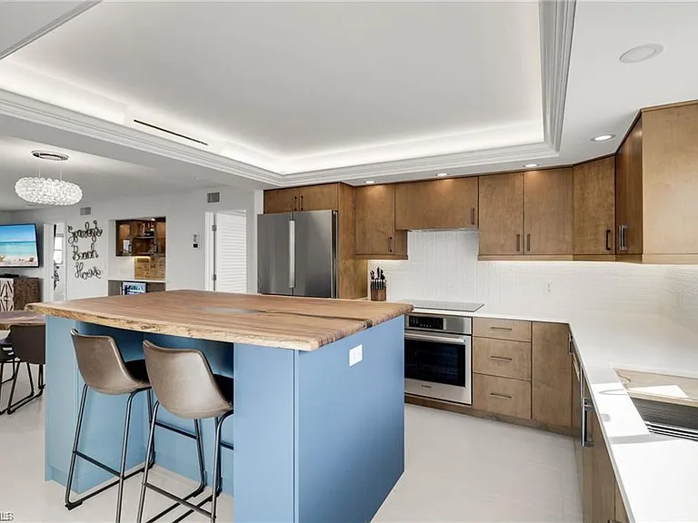 9486 Gulf Shore Dr #A101 — Photo 13