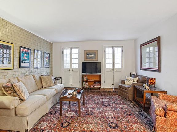 4th image of 919 Saint Philip St APT 5
