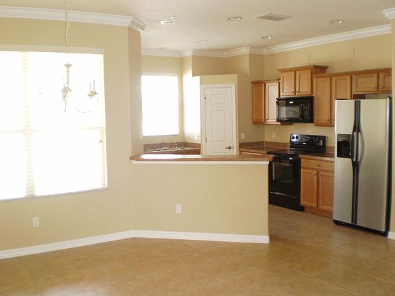 2nd image of 4968 Luge Ln