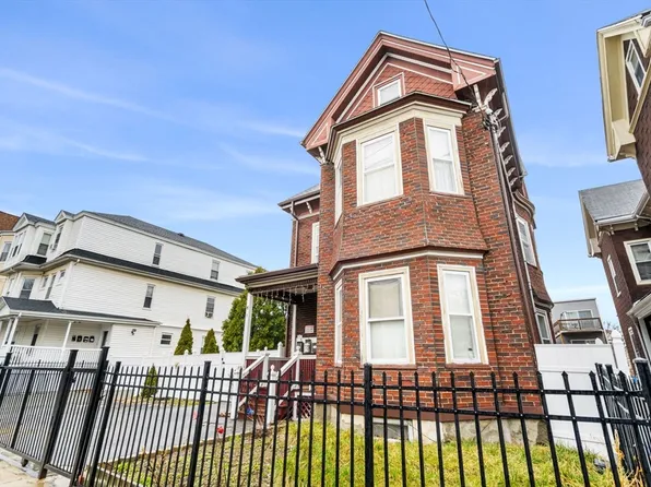 48 Quincy St, Dorchester, MA 02121