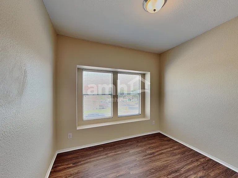 2623 Basswood Dr — Photo 19