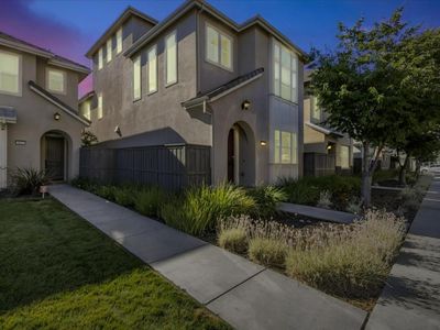 810 Blue Opal Dr, San Jose, CA, 95123