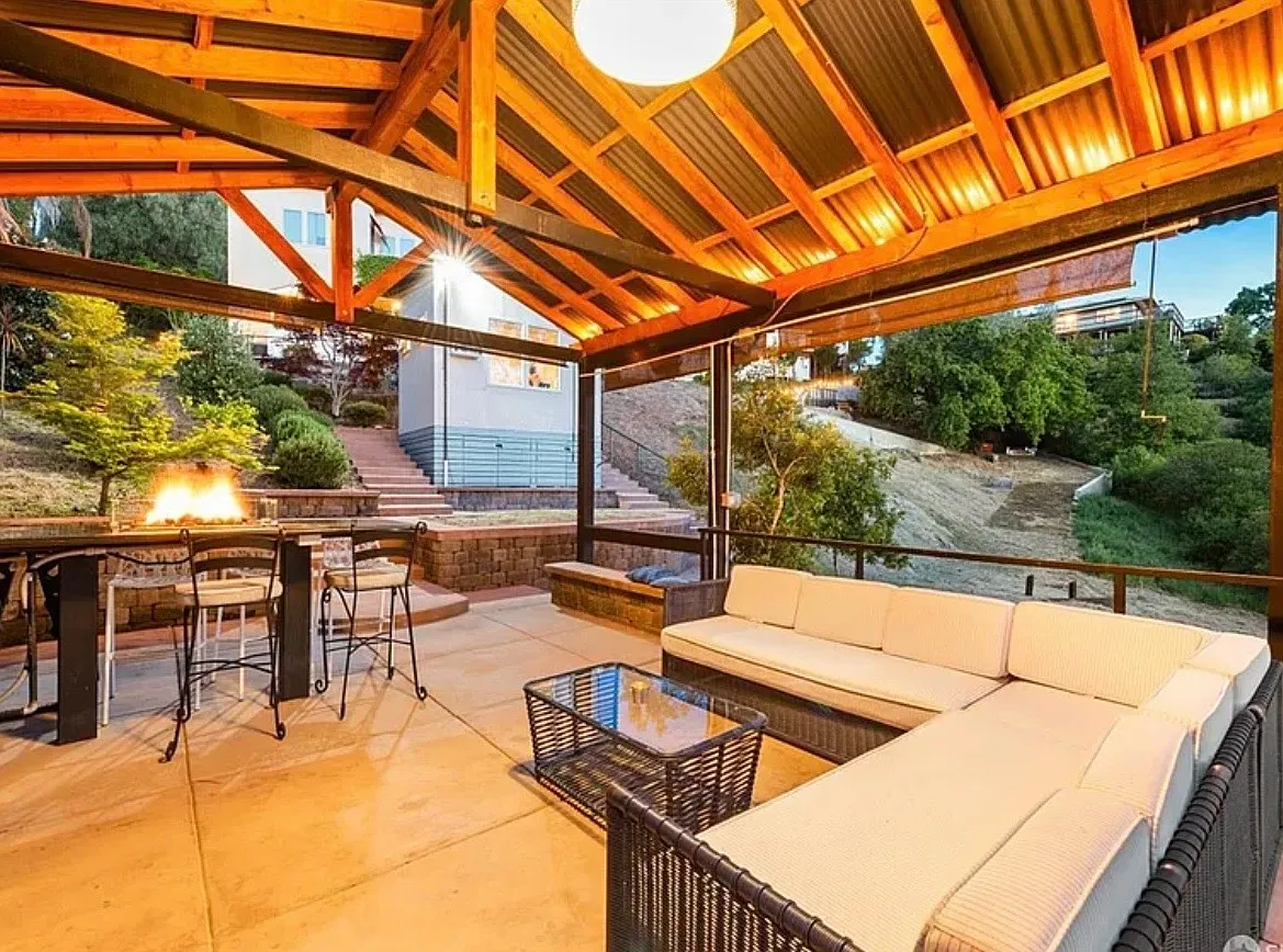 1 bed, 861 sqft, $4,250 — Photo 3